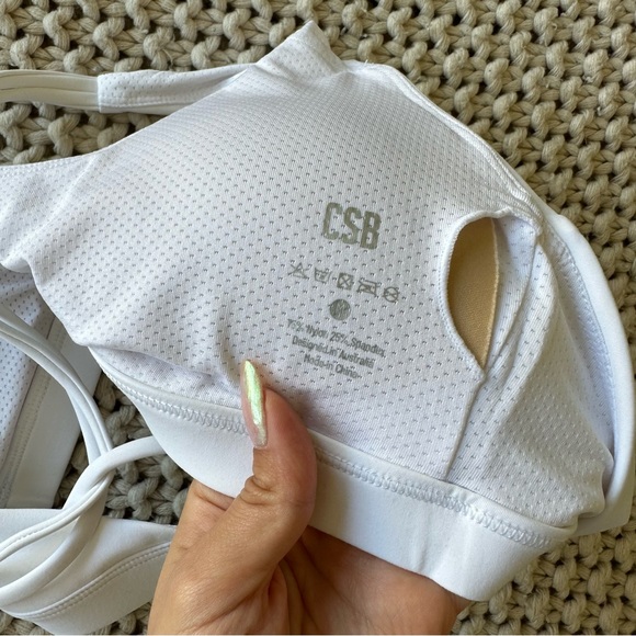 NWT CSB Activluxe Aly Crop — White - Picture 6 of 7